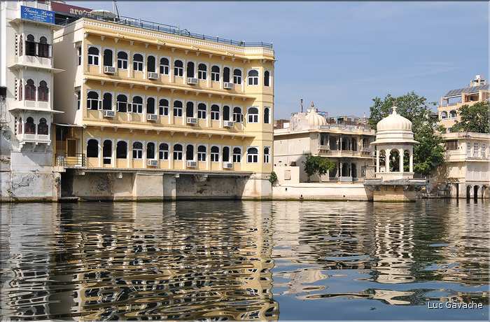 Les palais d'Udapur vue du Lac Pichola. (13)