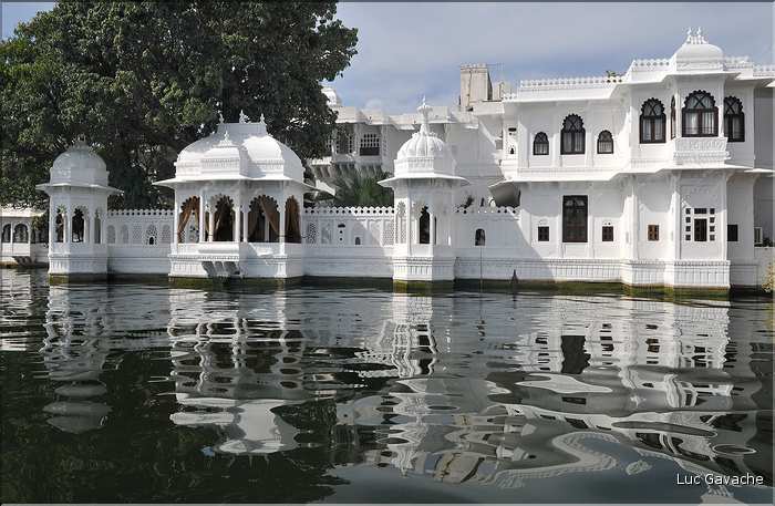 Les palais d'Udapur vue du Lac Pichola. (20)
