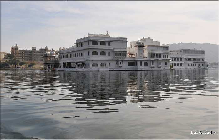 Les palais d'Udapur vue du Lac Pichola. (27)