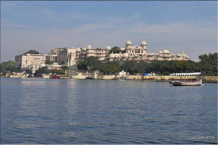 Les palais d'Udapur vue du Lac Pichola. (34)