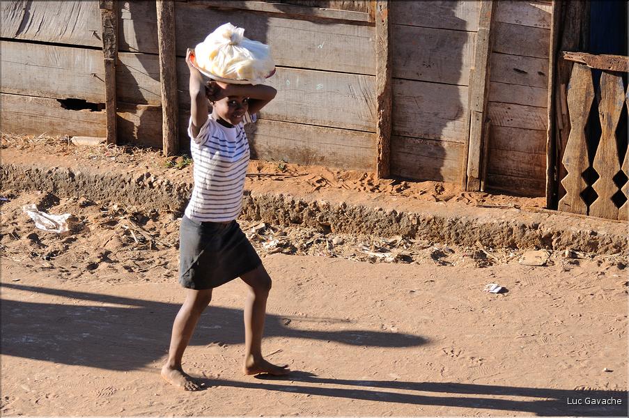 Les habitants du village de Manja. (12)