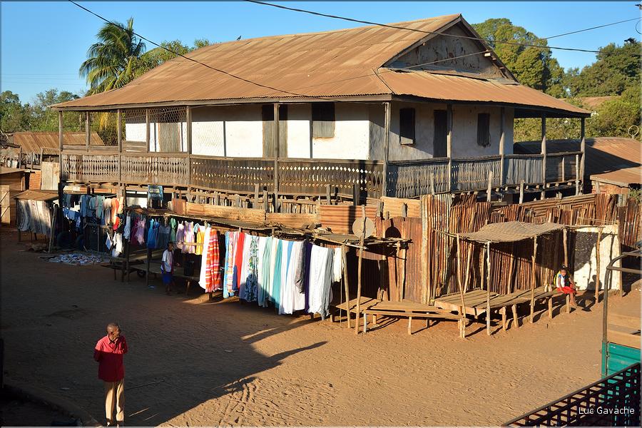 Les habitants du village de Manja. (20)