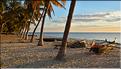 Coucher de soleil sur une des plages du village de Mangily. (3)