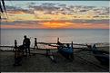 Coucher de soleil sur une des plages du village de Mangily. (12)