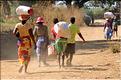 En attendant la traversé de la Tsiribihinia. (14)
