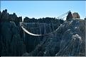 Les grands Tsingy de Bekopaka sont issus d'une formation calcaire de 200 millions d'années. (37)