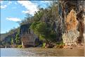 La rivière Manambolo coule à proximité des Tsingy. (17)