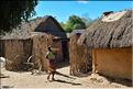 Petite village à côté de la rivière Manambolo. (4)