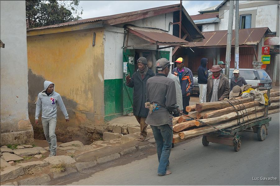 Le long de la route entre Antananarivo et Antsirabe. (18)