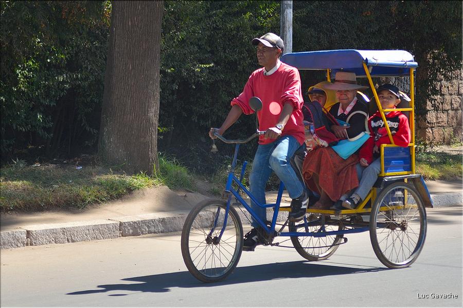 Dans les rues d'Antsirabe. (23)