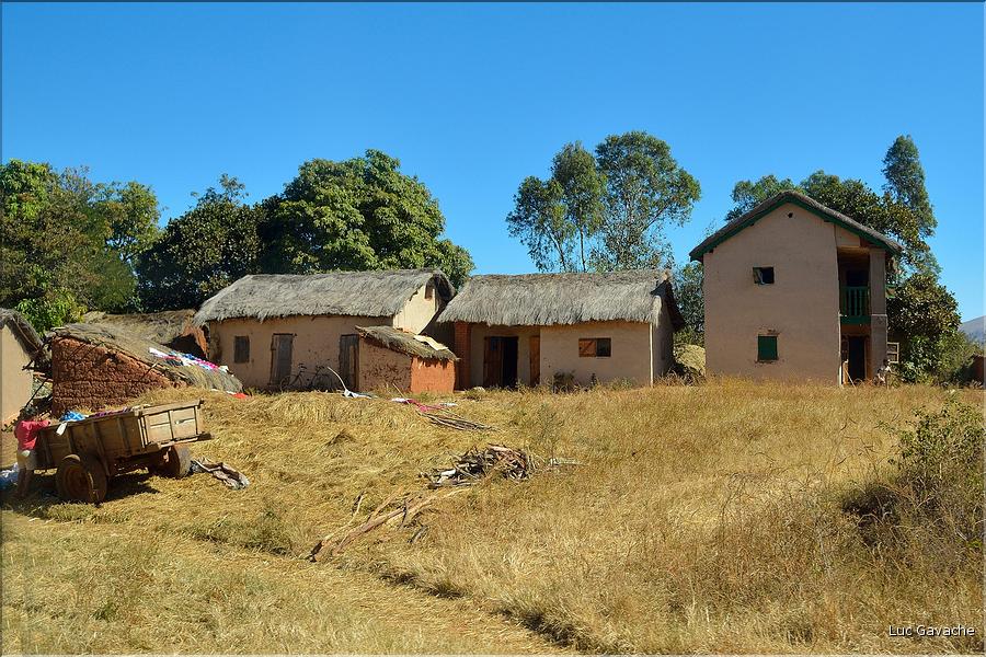 Sur la route entre Antsirabe et Miandrivazo. (14)