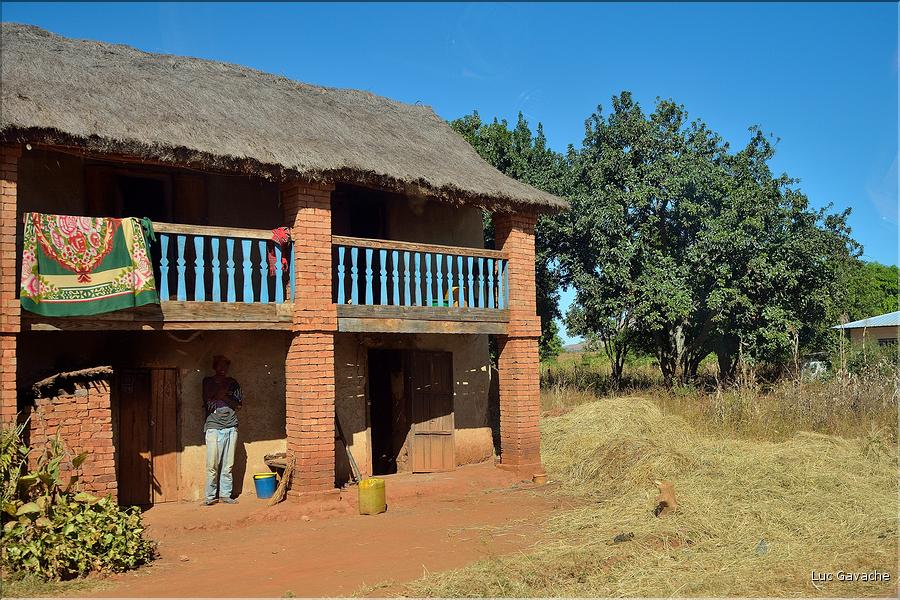 Sur la route entre Antsirabe et Miandrivazo. (15)