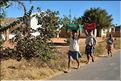 Sur la route entre Antsirabe et Miandrivazo. (20)