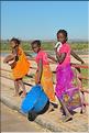 Scènes de vie le long de la route entre Miandrivazo et Morondava. (23)