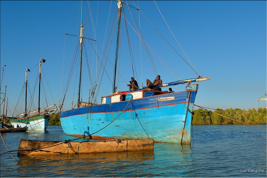 Le petit port de Morondava.  (15)