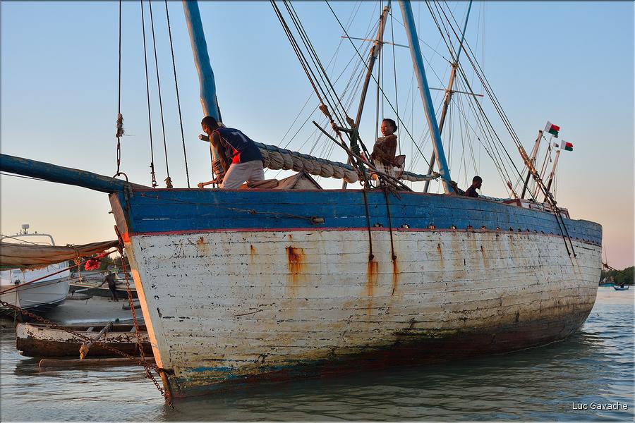 Le petit port de Morondava.  (19)
