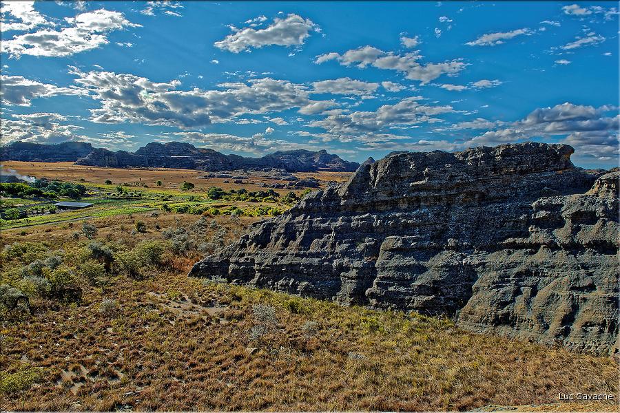 Le Parc National d'Isalo est composé de grès, résultant d'anciens fond marins, qui remontent au jurassique. (26)