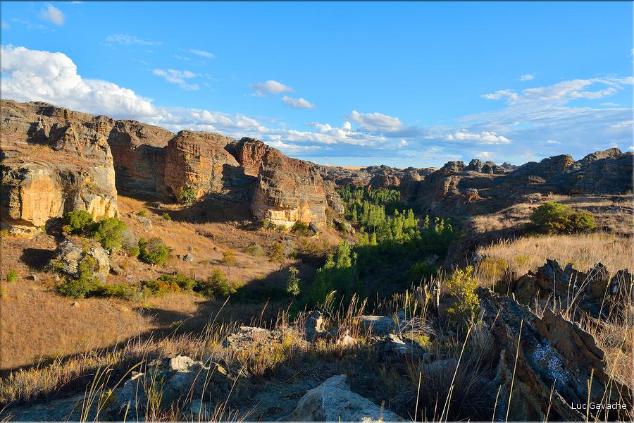 Le Parc National d'Isalo est composé de grès, résultant d'anciens fond marins, qui remontent au jurassique. (31)