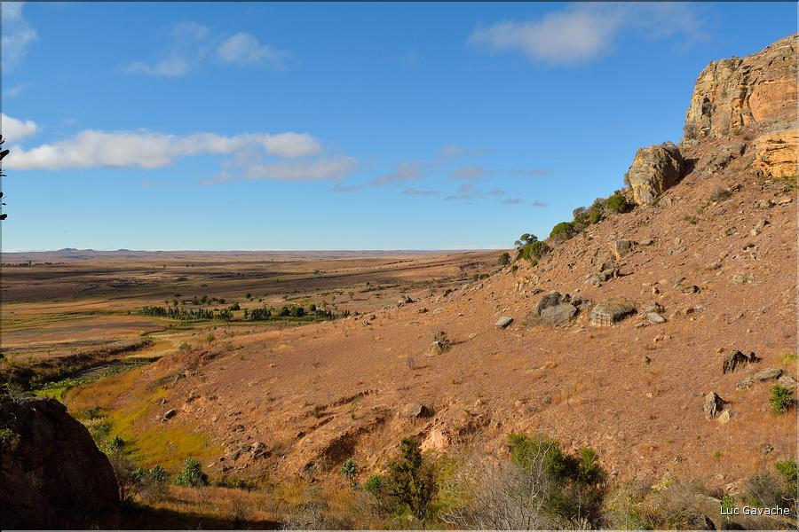 Le Parc National d'Isalo est composé de grès, résultant d'anciens fond marins, qui remontent au jurassique. (45)