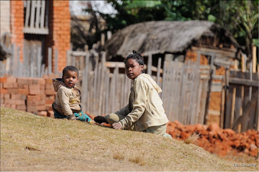 Scènes de vie et paysages sur la route entre Antsirabe et Antananarivo (18)