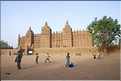 La légendaire Mosquée de Djénné de style Soudanais (2)