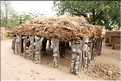 Case à palabre  dans le village d'Endé, pays Dogon (2)