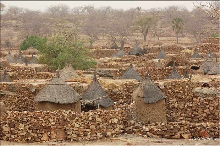 Village Dogon sur la falaise de Bandigara (1)