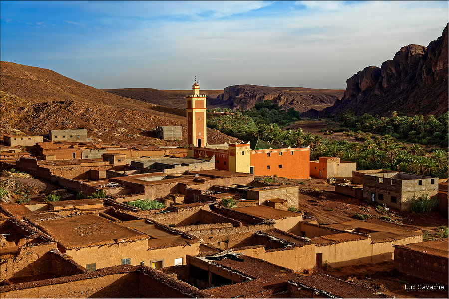 À quelques kilomètres de Ouarzazate se trouve l'oasis Fint, qui veut dire caché en berbère. (18)