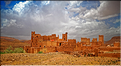 Au nord de Ouarzazate, sur les contres forts du Haut Atlas, la vallée de Telouèt abrite de charmants villages typiques. (1)