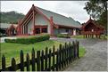 La Wharenui est la maison commune maori (Te Puia). (1)
