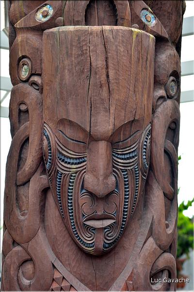 La sculpture est un des aspects les plus importants de la culture Maori (Te Puia). (4)