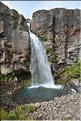 En chemin vers les Tama Lakes, situés au pied du Tongariro. Ici Taranaki falls. (9)
