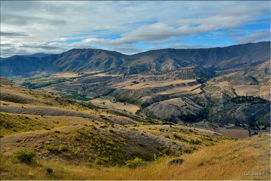 Crown Terrace et la vallée conduisant à Queenstown. (5)