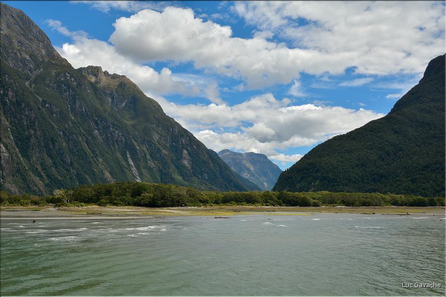 Le fjord de Milford Sound. (2)