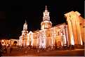 20 La Cathédrale d'Aréquipa se situe sur la place d'armes (6)