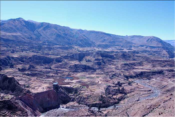 30 Les environs du village de Madrigal, Canyon de Colca (20)