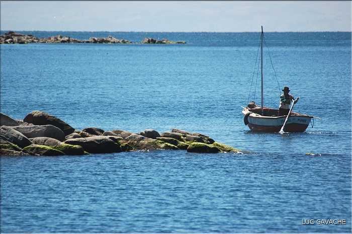 54 Les pêcheurs du lac Titicaca (3)