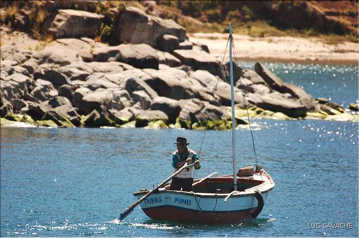 54 Les pêcheurs du lac Titicaca (4)