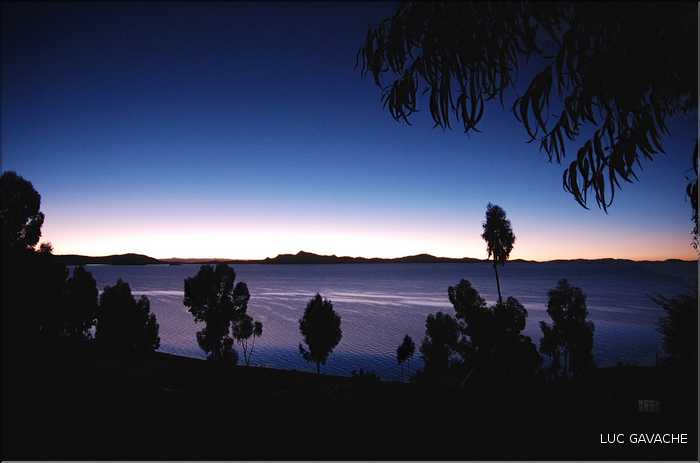 63 Couché  de soleil sur le lac Titicaca, île d'Amantani (5)