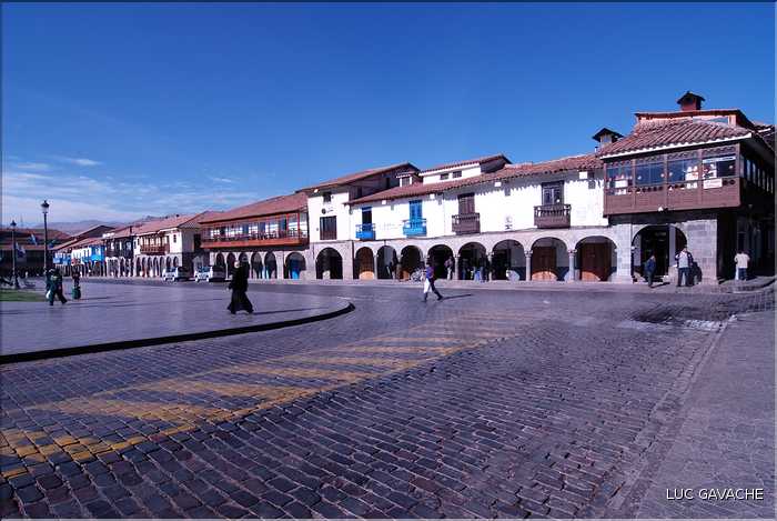 81 La place d'armes de Cuzco