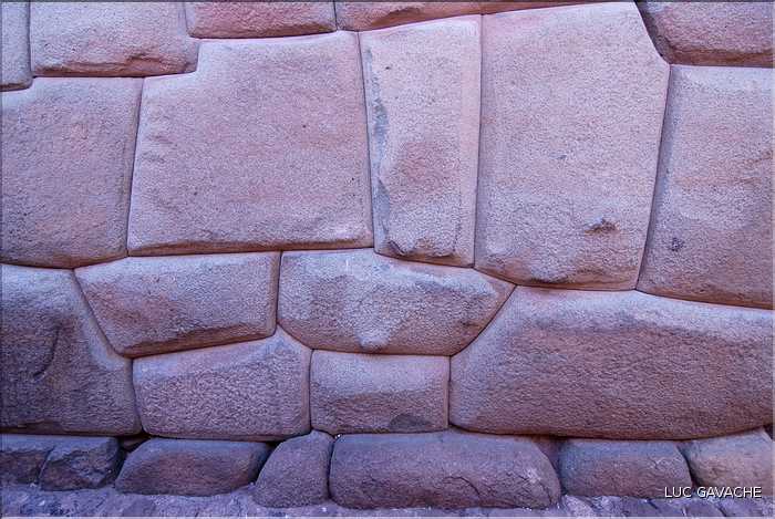 82 Les murs Inca de Cuzco sont les seuls vestiges témoignants de la grandeur de cette civilisations (4)
