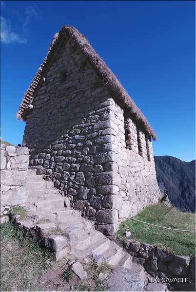 97 Le mirador offre une des plus belle vue sur le site du Machu Picchu (1)