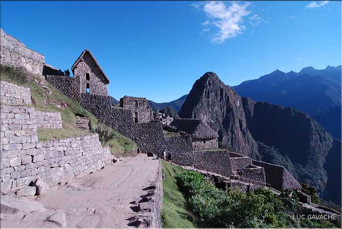 98 Le quartier des agriculteurs et les cultures en terrasse se situe à l'entrée du site du Machu Picchu  (3)