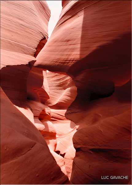 Sculpté par l'eau, Antilope valley se trouve à proximité du lake Powell, Arizona (14)