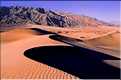 Parfois situé sous le niveau de la mer, Death Valley se trouve dans l'état de Californie (3)