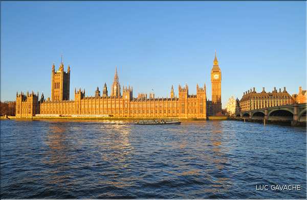 Westminter - Houses of parliament  & Big Ben (21)