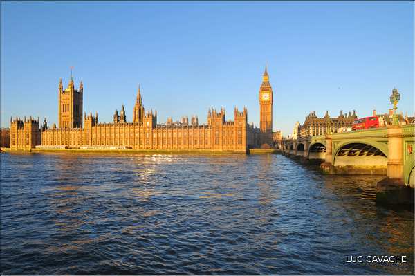 Westminter - Houses of parliament  & Big Ben (23)