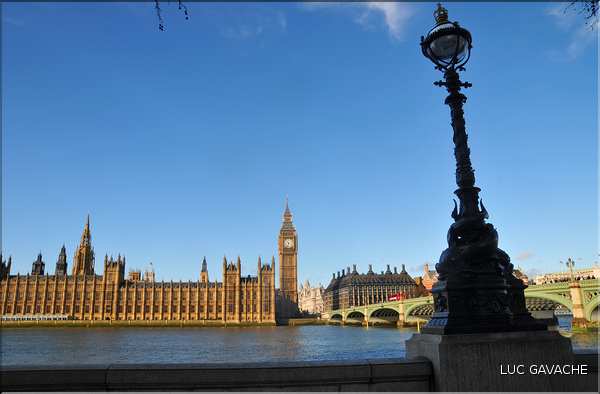 Westminster. Houses of parliament & Big Ben