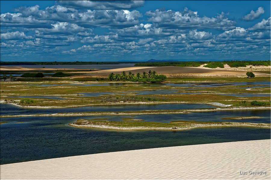Le long de la route vers Jericoacoara dans le Nordeste. (40) Ici à Tatajuba