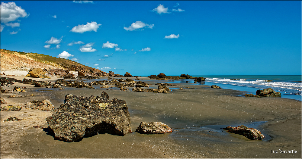 La côte sauvage à l'Est de Jericoacoara. (22)